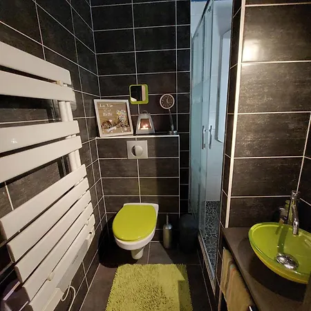 Bel 50 M2 Aux Portes De Strasbourg De 1 A 5 Personnes Chez Particuliers Avec 2 Sdb Coin Cuisine-repas Et Kitchinette Prix Negociable Pour 1 Personne * Vendenheim